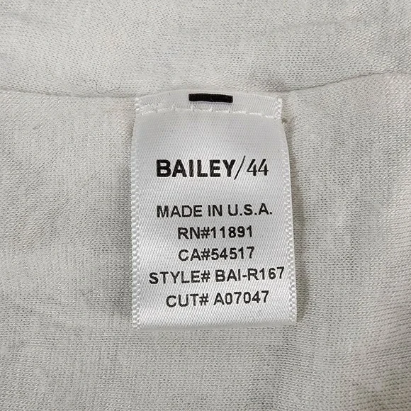 Bailey 44 Cream Chevron Lace V-Neck Sheath Dress Small Made in USA - Picture 3 of 15